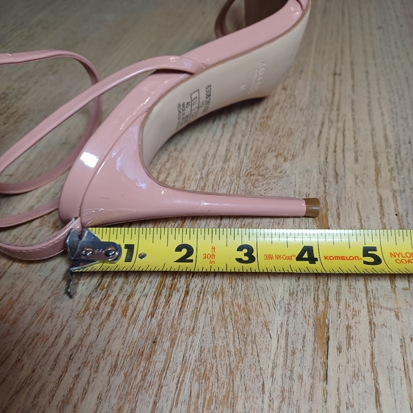 ZARA BASIC COLLECTION HIGH HEELED SANDALS SIZE 40 (9) - Picture 10 of 15